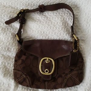 Coach signature hand bag (Small)